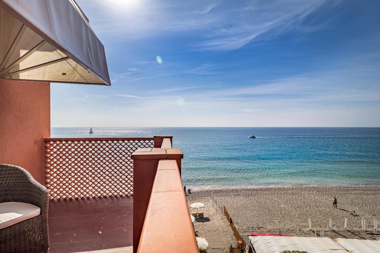 Miramare Di Varigotti Exteriör bild