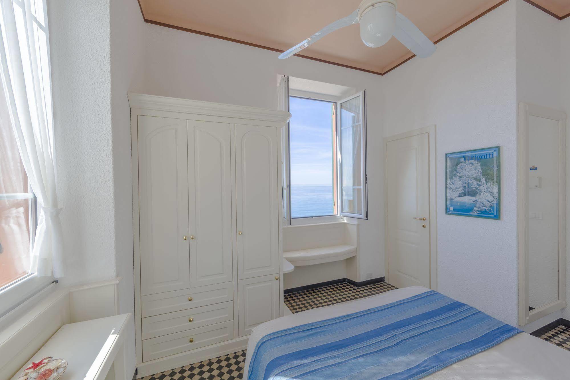 Miramare Di Varigotti Exteriör bild