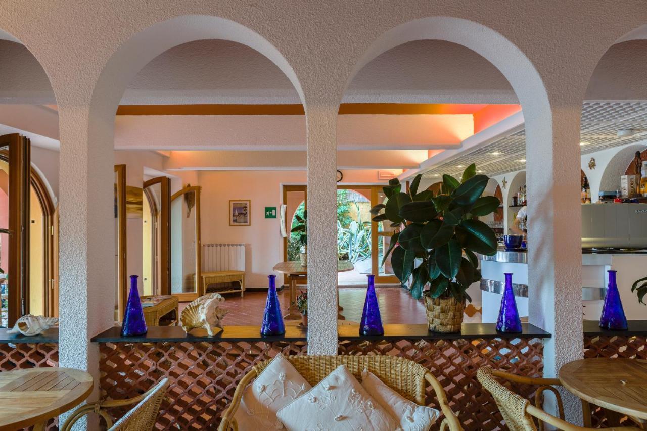 Miramare Di Varigotti Exteriör bild