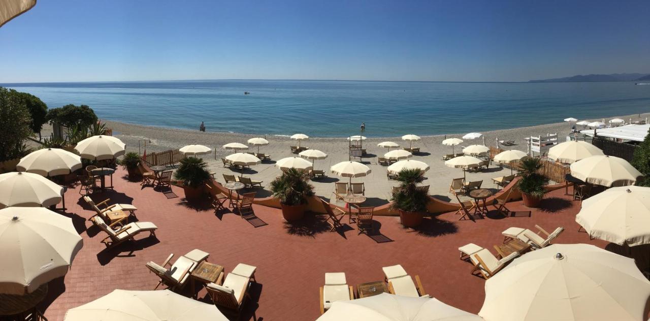 Miramare Di Varigotti Exteriör bild